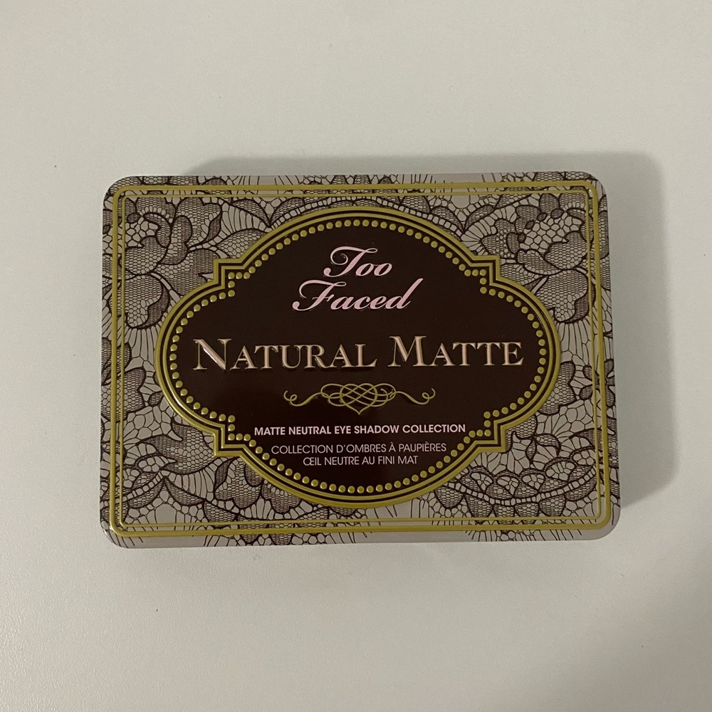 Too Faced Natural Matte Eyeshadow palette with mirror